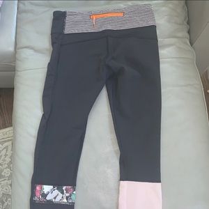 Lululemon Ankle Length Leggings Size 6